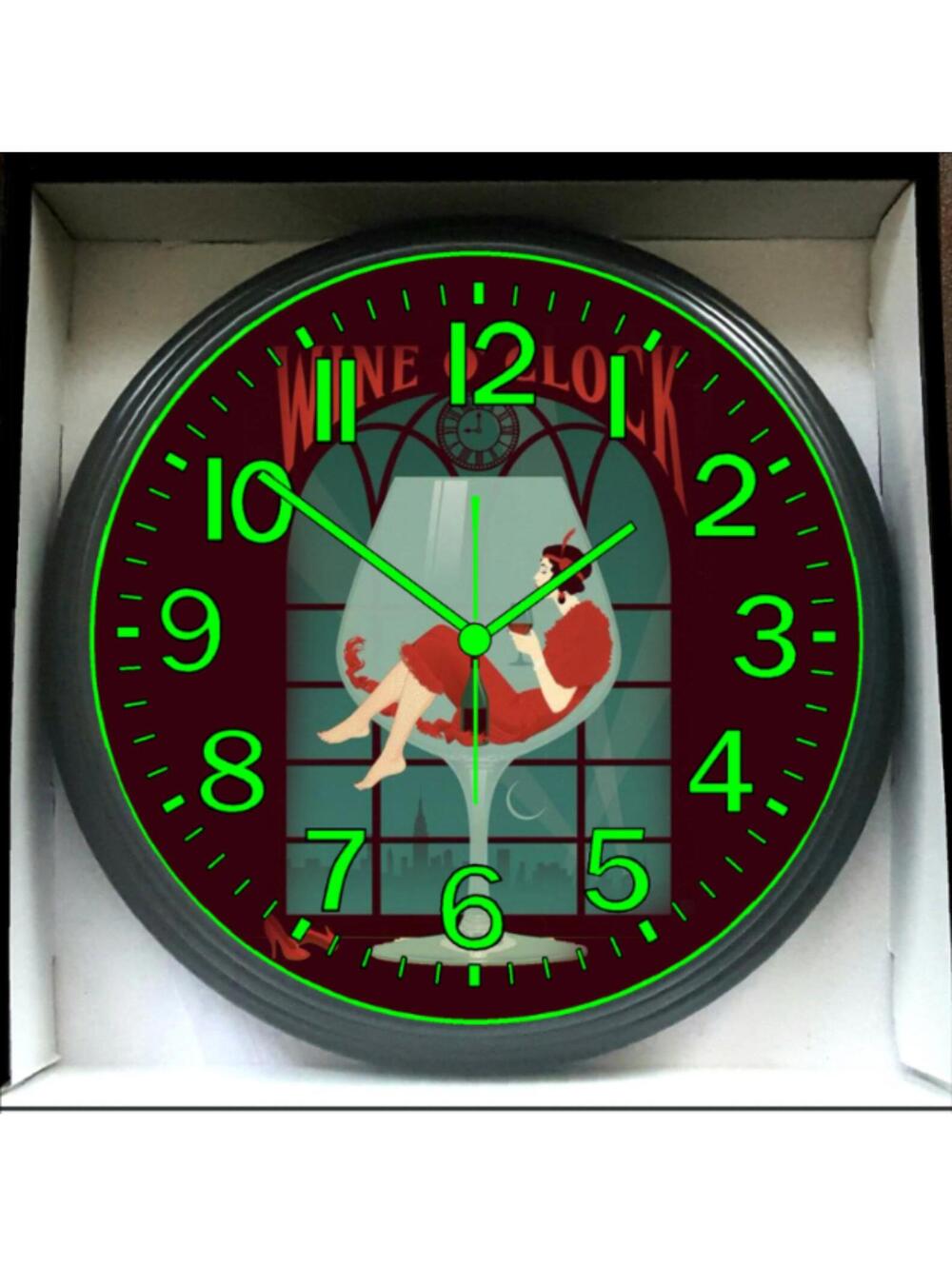 Mid-Century modern Furniture Inspired Glow In The Dark Retro Wall Clock New!